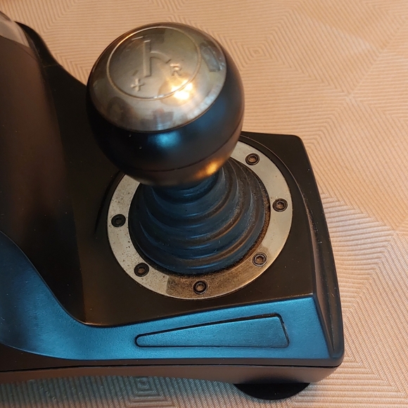 Numskull Pro Racing Wheel & Pedals - Picture 5 of 11